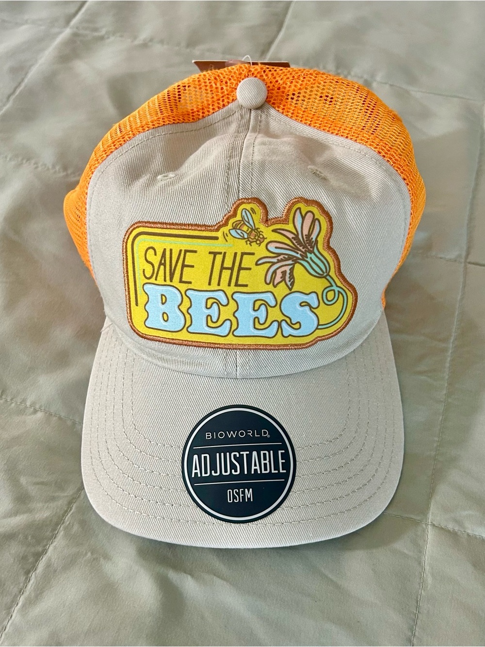 Bioworld Smithsonian Beige and Orange "Save The Bees" Adjustable Trucker Hat NWT
